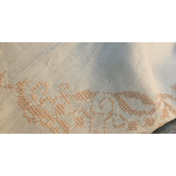 Vintage linen tablecloth light blue embroidered lace corners 80" x 72" rectangle - Picture 6 of 11